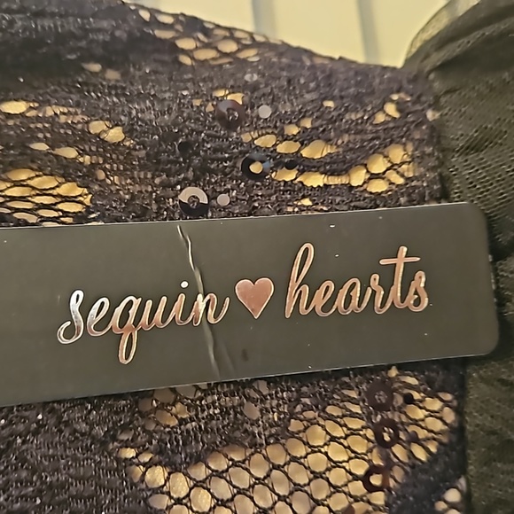 Sequin hearts dress black lace and Toole juniors size 0 - Picture 7 of 7